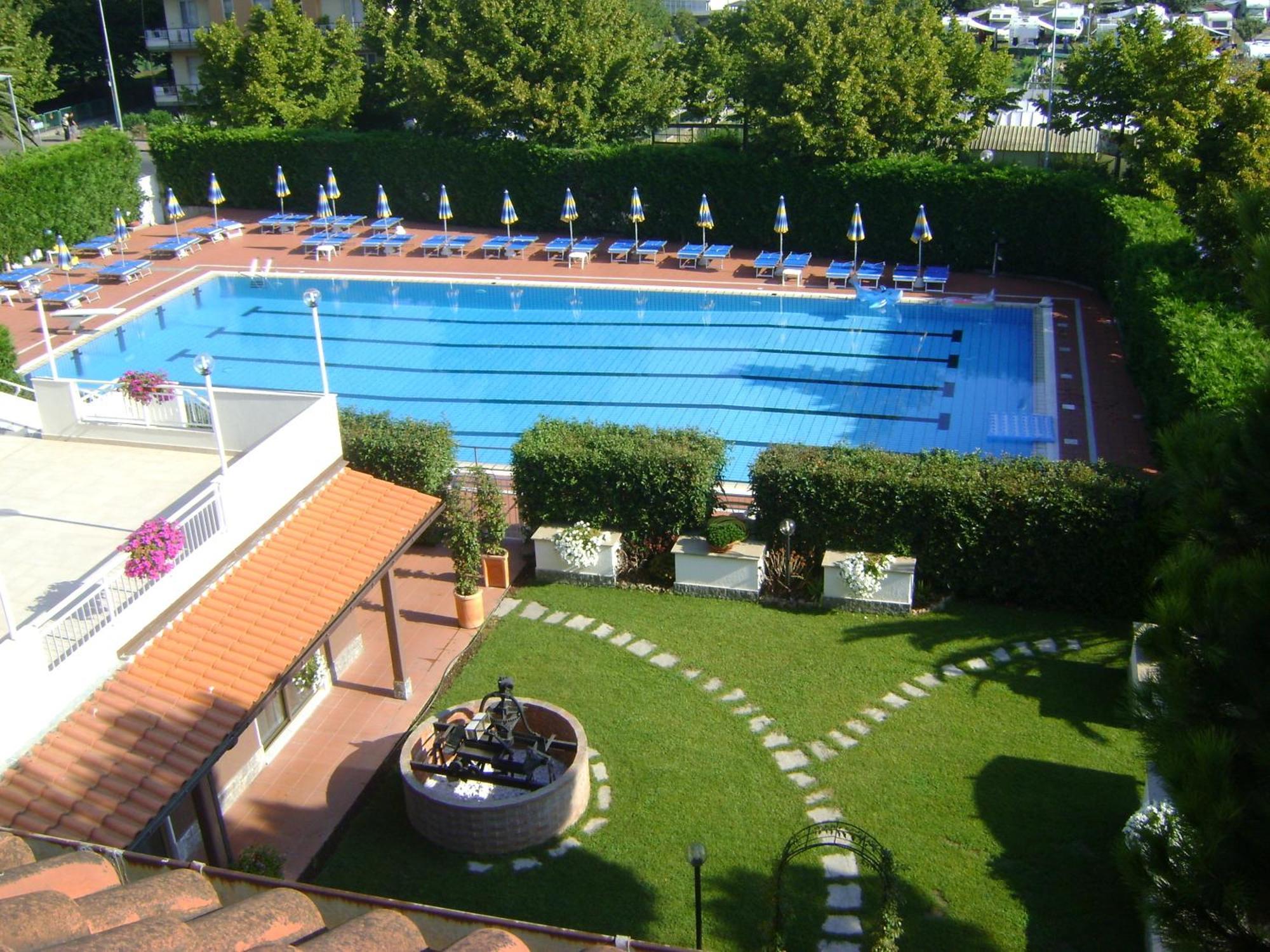 Residence Aurora Wellness & Spa Albenga Dış mekan fotoğraf